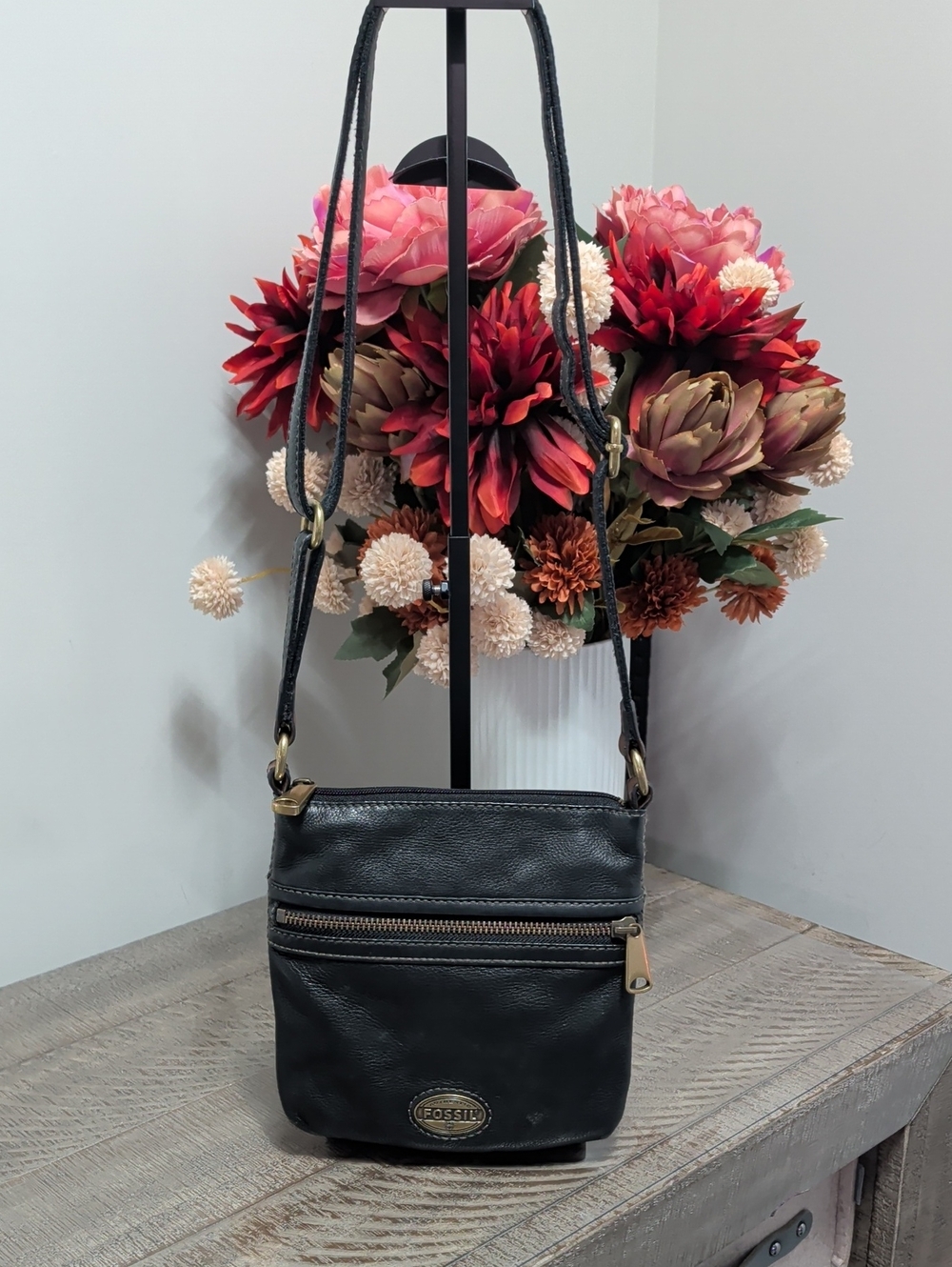Fossil Explorer Black Pebbled Leather Crossbody with Front Zip